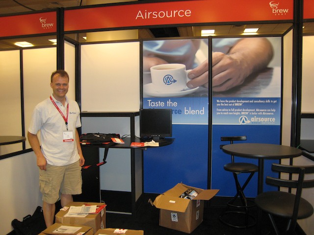 Setting up the Airsource stand